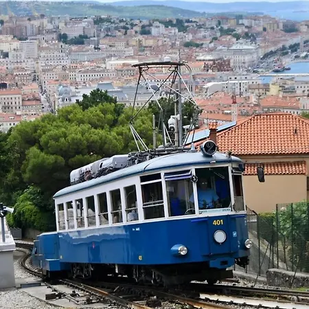 Saint Jack Luxury 아파트 *